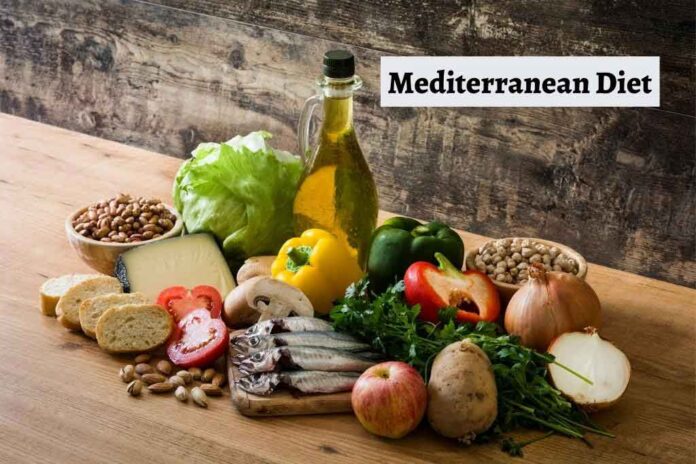 Images shows foods item that can be taken in a Mediterranean diet